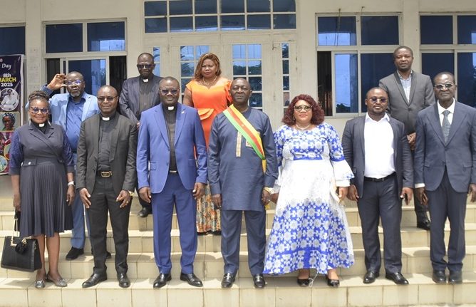 Courtesy (pastoral)visit of the moderator of the pcc to the lord mayor of the buea council